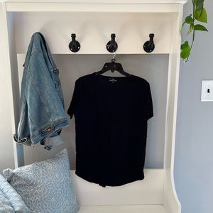 Nursing Queen Black Nursing Tee